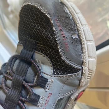 Skechers Ürün 1,5 Ayda Dağıldı