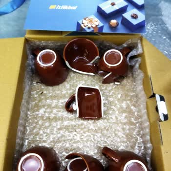 Kırık Fincan Hediyeli İstikbal Fırması Skandalı