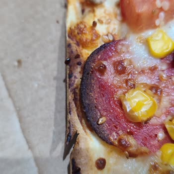 Erzincan Domino's'tan Gelen Yanık Ve Soğuk Pizza