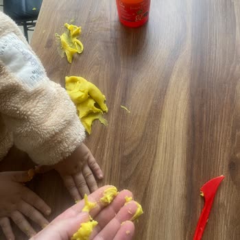 Faber-Castell Oyun Hamuru Bozuk