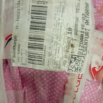 Sürat Kargo Turhal Şube Uygunsuz Paketlenmiş Ürünü Alıyor