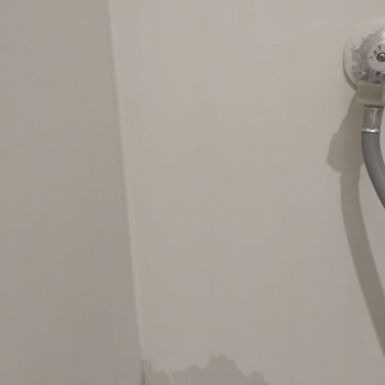 Yeni Teslim Edilmiş Emlak Konut Evlerinin Haline Bakın