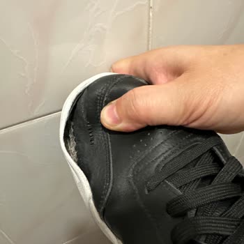 Puma Ayakkabı Tabanı Açılıyor
