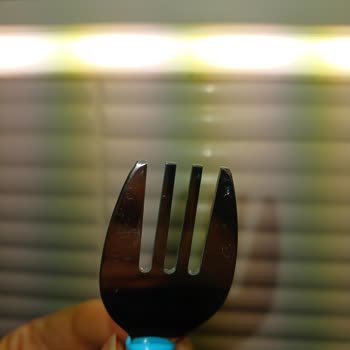 Jilet Gibi Kesen Çatal Mycey