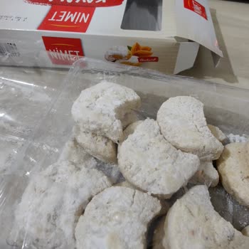Nimet Gıda A101 Kavala Kurabiyesi Kokuyor