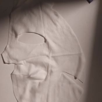 Bee Beauty Bakım Maskesinin Yamuk Olması