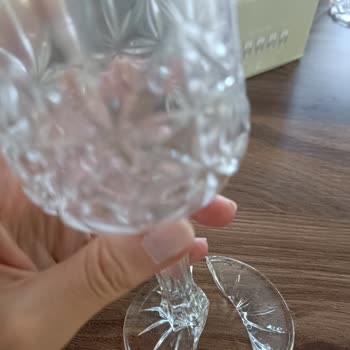 Madame Coco'dan Aldığım Ürünlerin İçinden Kırık Ürün Çıktı