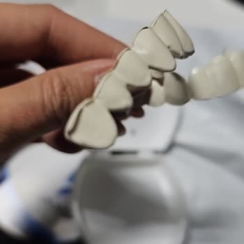 Dental Diş Protezi Saçmalığı Adı Altında Yapılan Suistimal