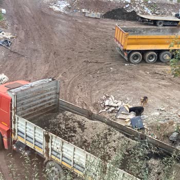 Kalamış Yapı Sokak Çamur İçinde Kaldı