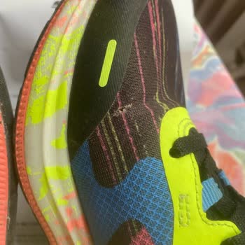 Skechers "GO Walk Workout Walker - Graf" Büyük Hayal Kırıklığı!