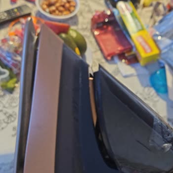 Philips Ev Aletleri Ütümün Üst Parçası Ana Gövdeden Ayrıldı