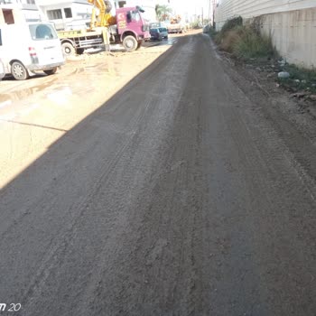 Antalya Büyükşehir Belediyesi Mahallede İnşaat Çamuru