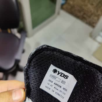 YDS Boots  İnsanlara Defolu Ürünler Gönderiyor!