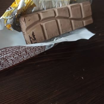 Bozuk Ülker Bitter Çikolata