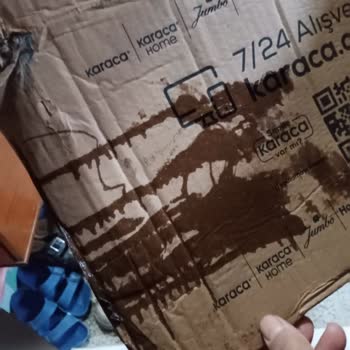 MNG Kargo Kapının Yanına Bırakıp Gitmesi Haber Vermemesi Teslim Edi