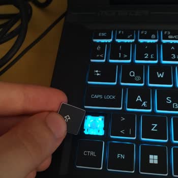 Monster Tulpar T7 V20.6.2 Kırık Klavye Tuşları