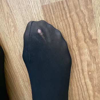 Penti Kalın Termal Çorabın Tek Kullanımda Yırtılması