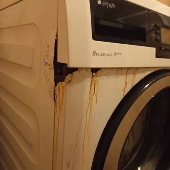 Arçelik Çamaşır Makinesi Çürümeye Başladı