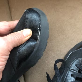 Skechers Yanlardan Ve Önden Açılan Ayakkabı