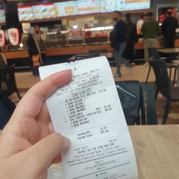 Sbarro Fazla Fiyat Aldılar