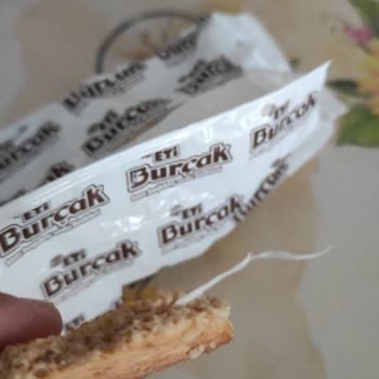 Eti Gıda Ambalaj Materyali İçeren Bisküvi Paketi Hakkında Şikayet