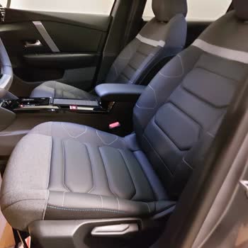 Citroen C4X Shine Bold 1.2 Puretech 130 EAT8 V1 Is Missing Advanced Comfort Leather Seats