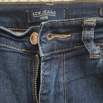 LCW Pantolon Yırtılması