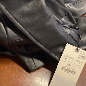 Zara'dan Aldığım Ürünün Bedeni Yanlış Gönderildi Ve Değişim Yapılmıyor