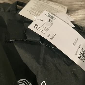 Forum İstanbul H&M Etiket Fiyatı Üzerinden Ürün Satışı Yapılmaması