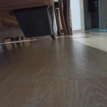 Bellona Koltuk Takımının Ayağı Kırılması