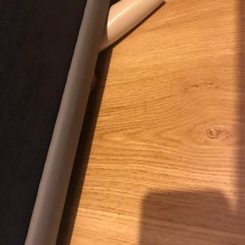 İstikbal Mobilyadan Baza Altık Ayağı Kırıldı