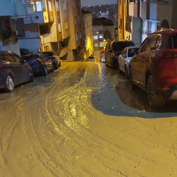 KİPTAŞ Çamur İçinde Yaşıyoruz.