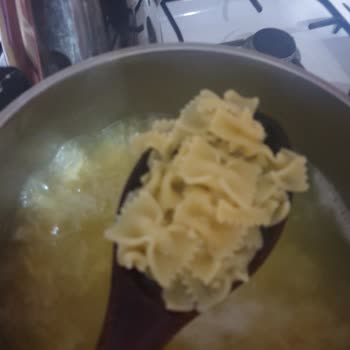 Piyale Makarna Hayal Kırıklığı: Parçalanma Ve Uzun Pişme Süresi