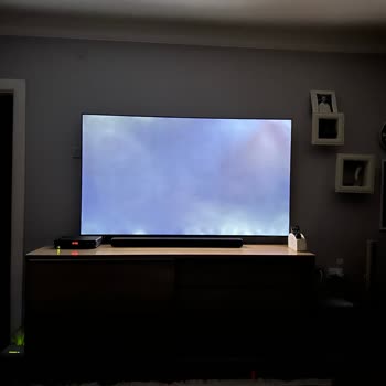 LG TV&nbsp;75QNED816 Light Leaks Happened, Replacement 75QNED916PA Has the Same Issues