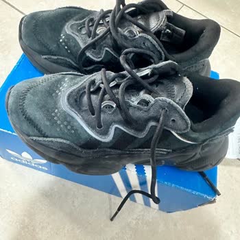 SuperStep Adidas Marka Kısa Sürede Deforme