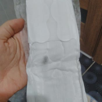 Molped İçinden Sert Cisim Cıktı Böcek Sandım