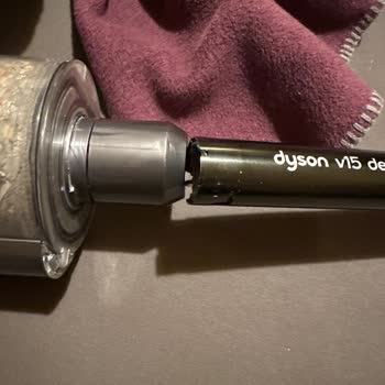 Dyson V15 Borusu Kırıldı