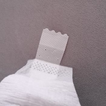 Pure Baby Cırt Yerleri Yapışmıyor