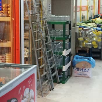 Turkuvaz Dağıtım Pazarlama Karamürsel Ve Civarı İlçelere Geç Gelen Gazeteci.