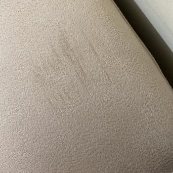 İstikbal Mobilya Kusurlu Ürün Ve Arkasında Kimsenin Durmaması