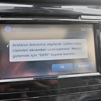 Nissan X Trail Dokunmatik Ekran Sorunu