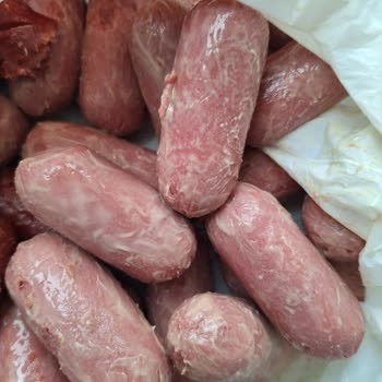 Lezita Piliç Sosis 1 Kg Bozuk Ürün.