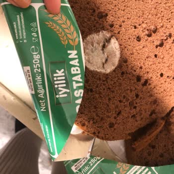 Migros'tan Aldığım İyilik Marka Pastaban Küflenmiş Çıktı