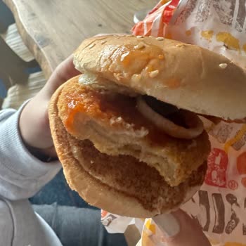 Burger King Isırılmış Burger Ve Yanlış Sipariş