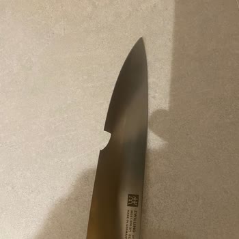 Zwilling Kalitesiz Bıçaklar Ve Sıfır Destek!