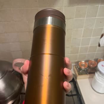 Stanley Termos Renk Atması Ve Çizik Oluşumu