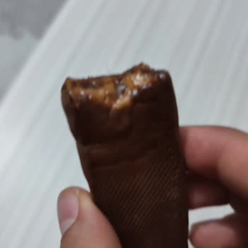 Eti Gıda Eti Maksimus Çikolatanın İçinden Kıl Çıktı