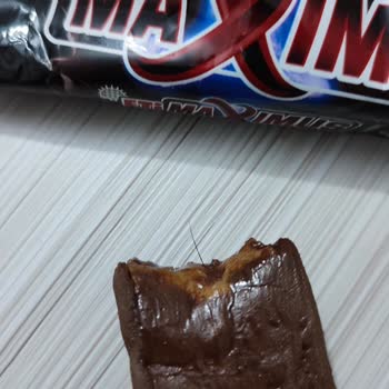 Eti Gıda Eti Maksimus Çikolatanın İçinden Kıl Çıktı