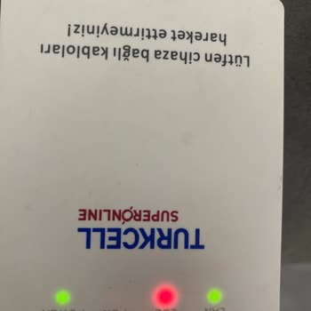 Los Işığı Kırmızı Yanıyor Superonline