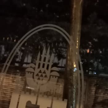 İBB - İstanbul Büyükşehir Belediyesi Duraktan Otobüs Geçmiyor